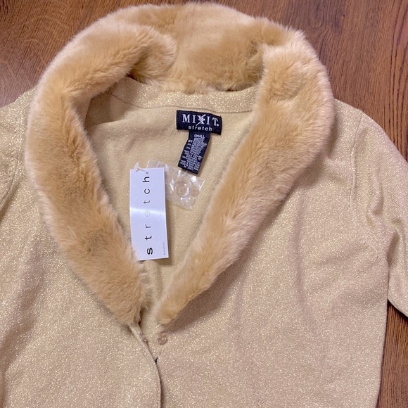 🌷 Mixit 🌷 Gold Sparkle Fur Trim Cardigan Sweater  NWT - Picture 3 of 10